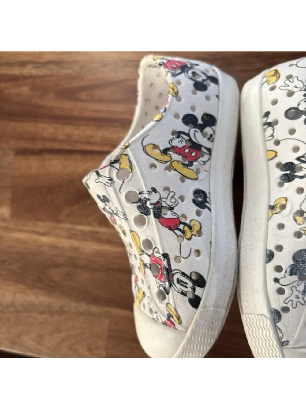 Native Jefferson Mickey Mouse Water Shoes‎ TODDLER Size 5C Beach Disney Trip